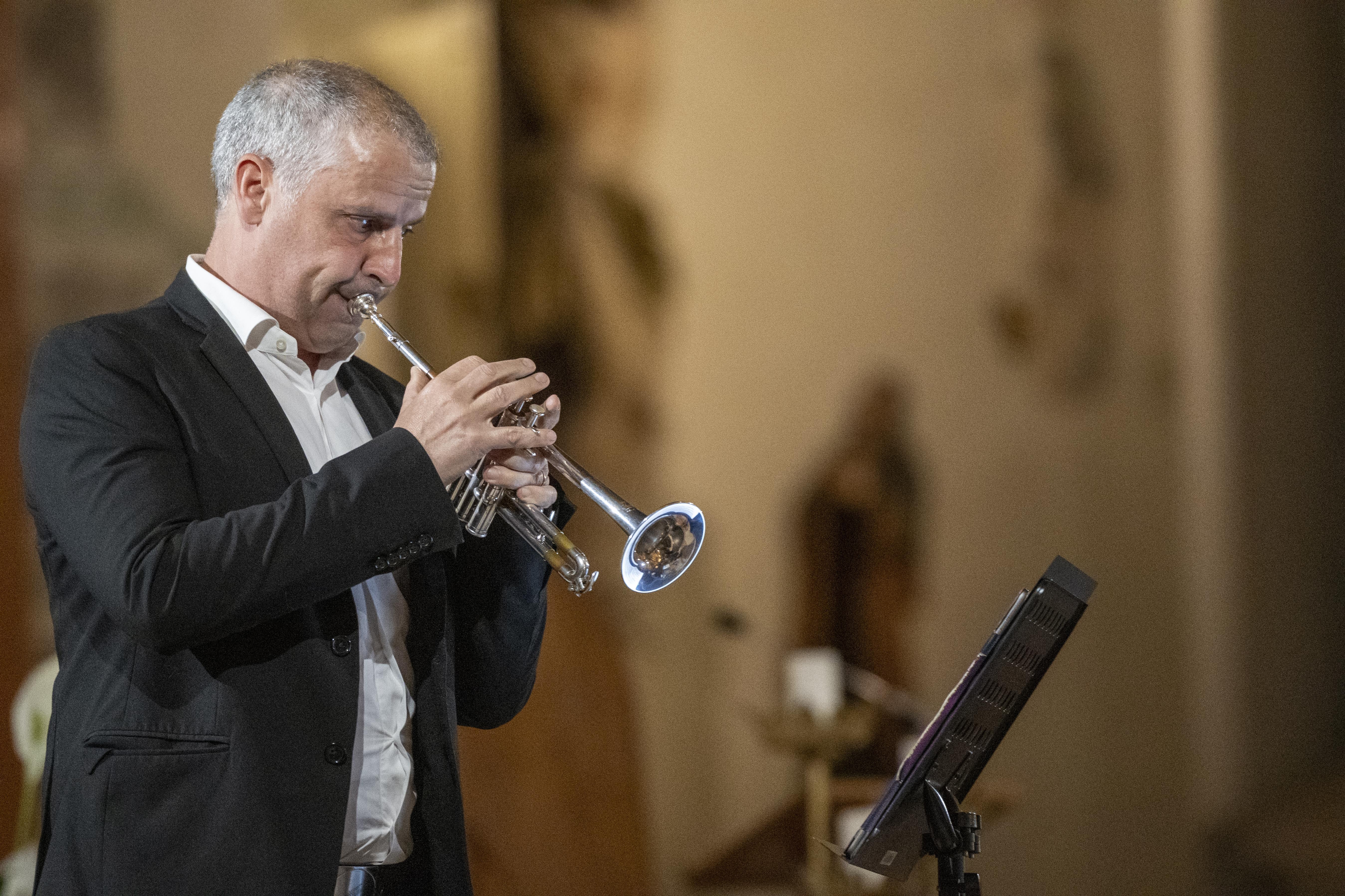 Fabrizio Mezzari